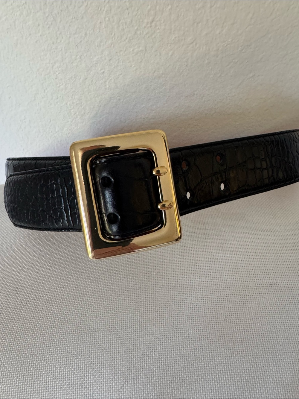 Lauren Ralph Lauren Black Croc-Embossed Leather Belt with Gold Buckle